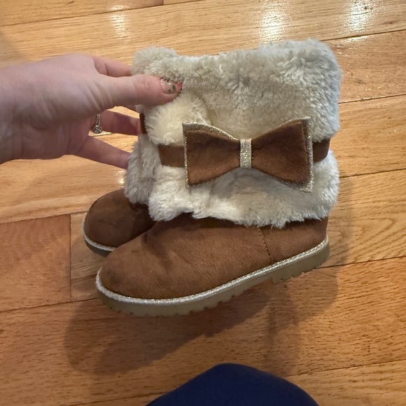 Cozy Brown and Cream Kids Boots - Picture 1 of 2